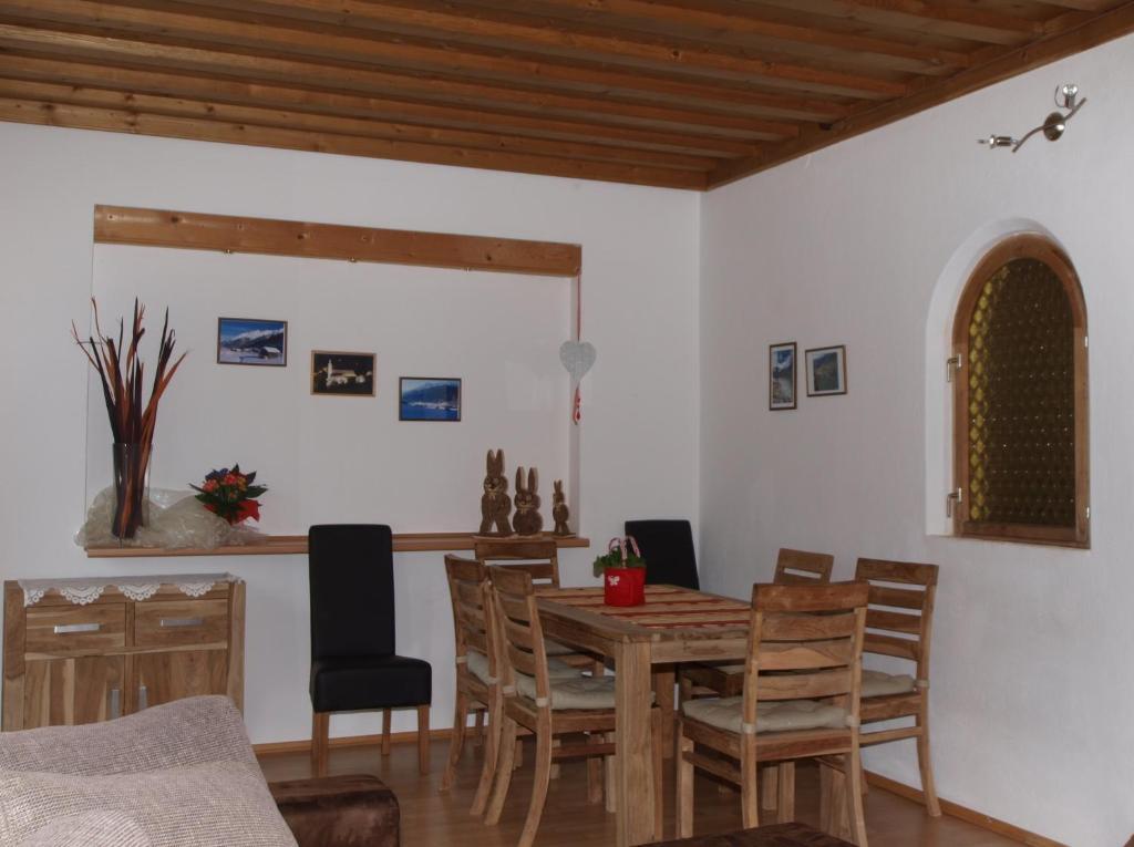 Ferienwohnung Mondial Нойштифт-им-Штубайталь Номер фото